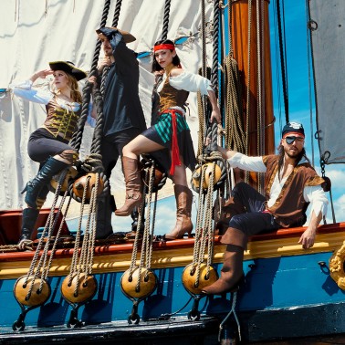 Lenço de Pirata e pala Lenço de Pirata e pala