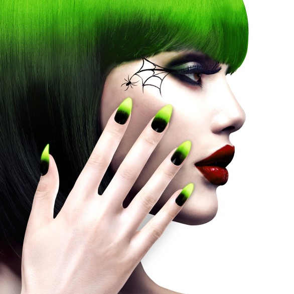 Unhas de Bruxa de Halloween