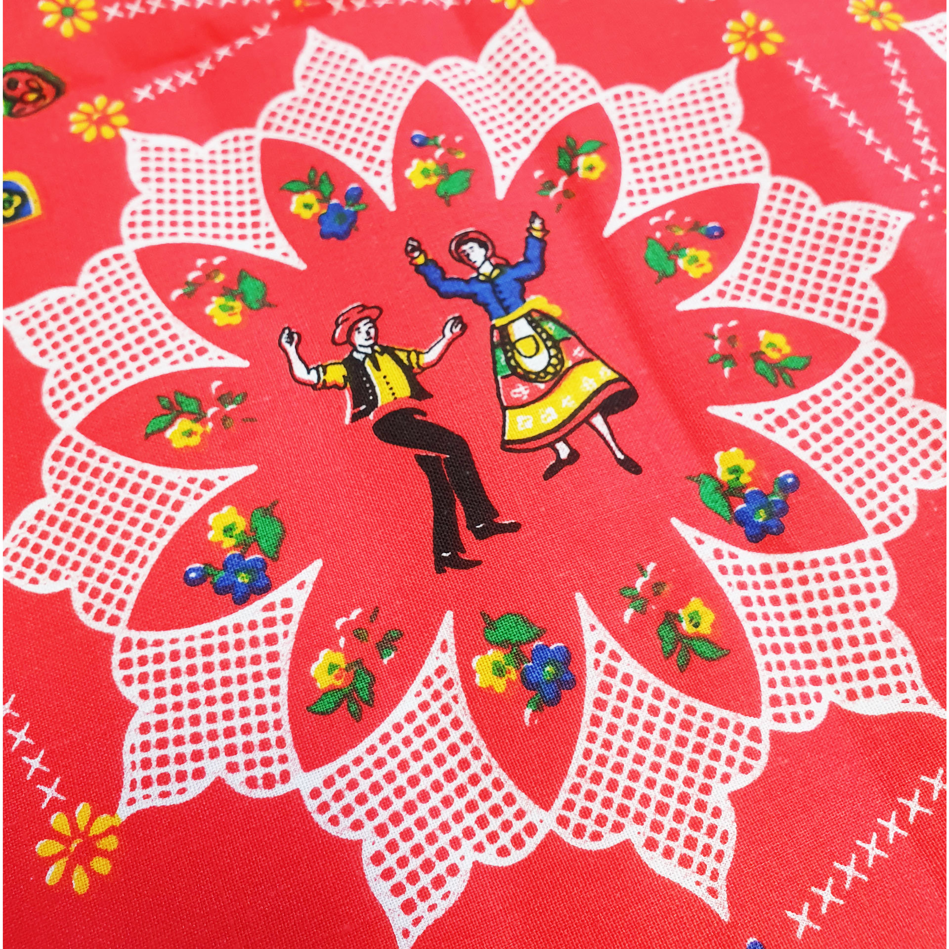 Lenço Tradicional Português