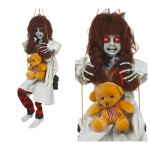 Menina Zombie no Baloiço